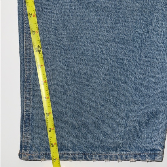 H&M wide leg boot cut women jeans size 8  or Euro 40. Pre owned like new - Picture 5 of 8